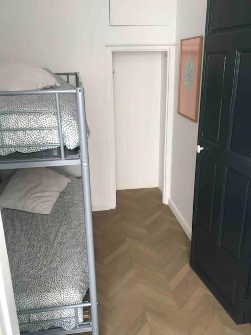 Grand Appartement En Maison De Ville Valréas Eksteriør billede