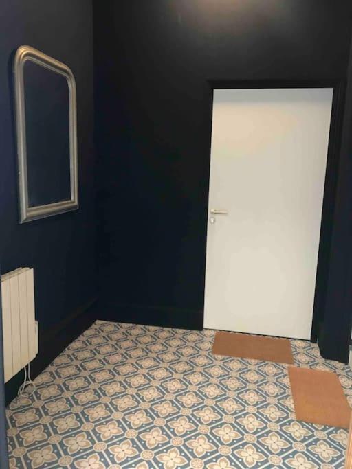 Grand Appartement En Maison De Ville Valréas Eksteriør billede