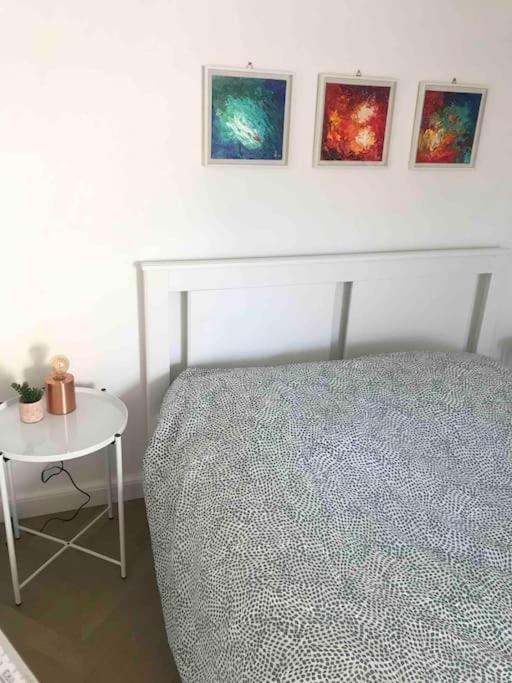 Grand Appartement En Maison De Ville Valréas Eksteriør billede